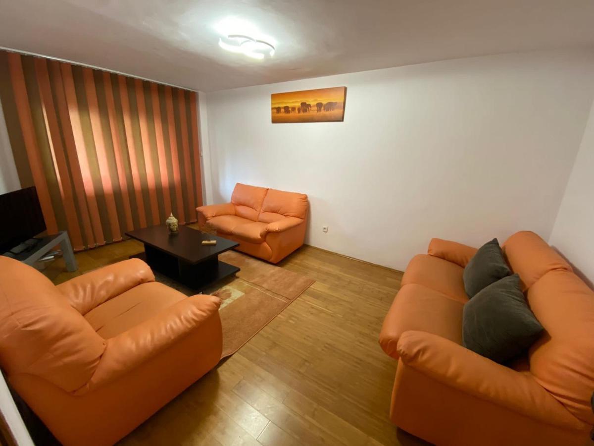 Jad - Familiy 4 Rooms Apartment - Near Forest And Historic Center - Racadau Brasov Luaran gambar
